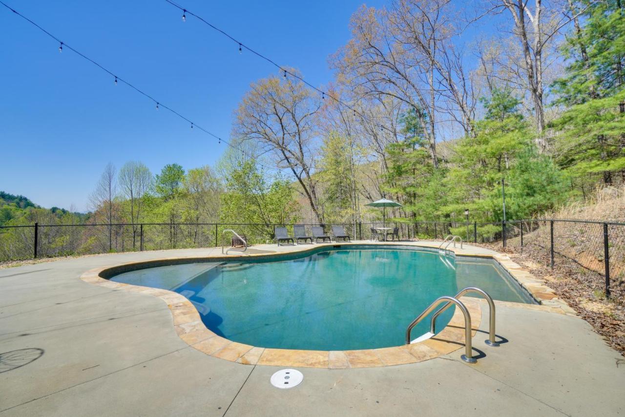 Expansive Home On 16 Acres With Smoky Mountain Views Murphy Esterno foto